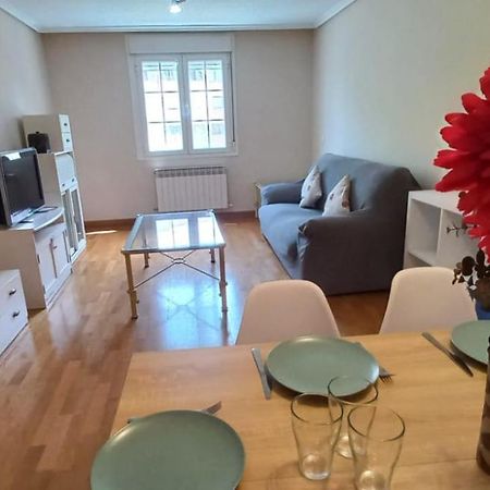 Apartamento Con 3 Dormitorios Y Garaje A 10 Minutos De Valladolid Eksteriør bilde