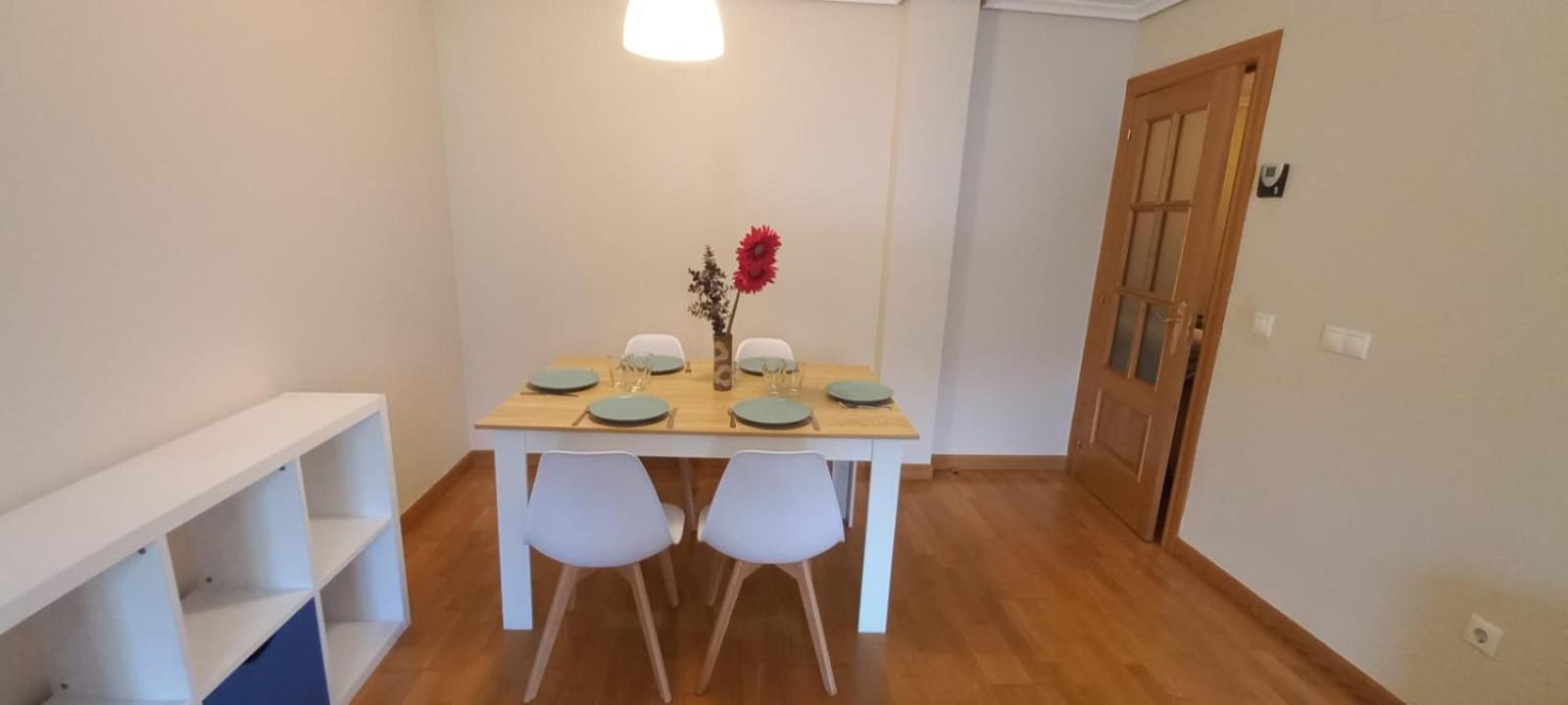 Apartamento Con 3 Dormitorios Y Garaje A 10 Minutos De Valladolid Eksteriør bilde