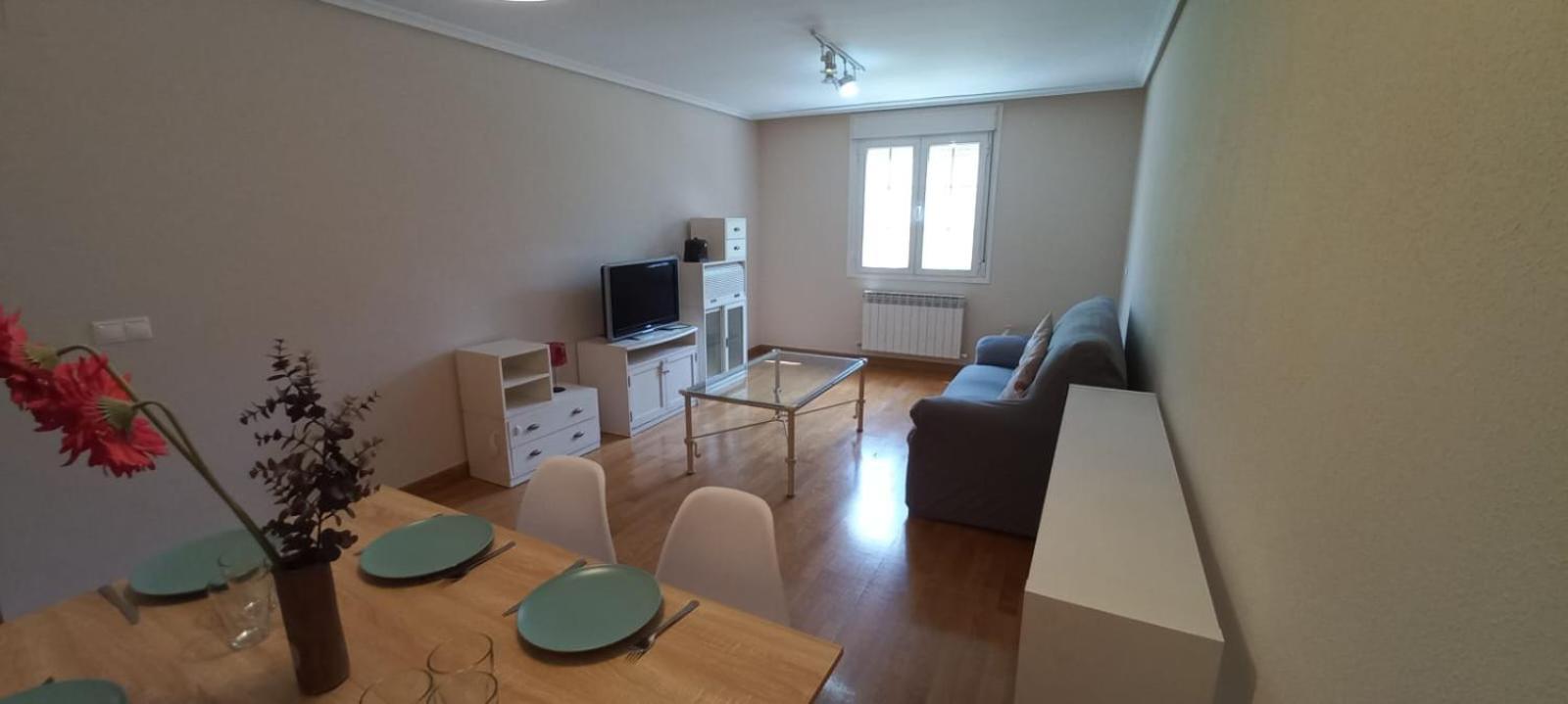 Apartamento Con 3 Dormitorios Y Garaje A 10 Minutos De Valladolid Eksteriør bilde